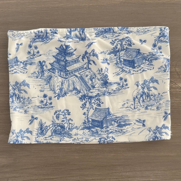 Edikted Delft Print Tube Top and Low- Rise Skirt Set - Picture 4 of 7